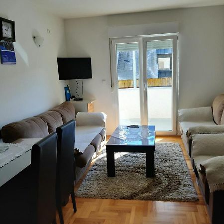 Apartments Jovana Zabljak  Luaran gambar