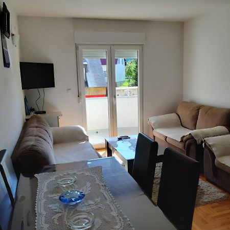 Apartments Jovana Zabljak  Luaran gambar