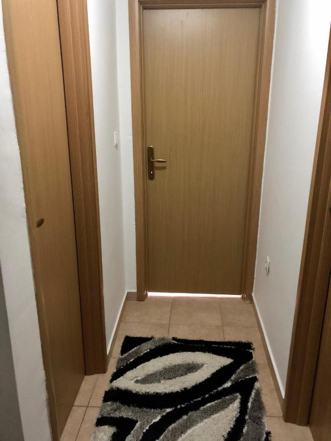 Apartments Jovana Zabljak  Luaran gambar